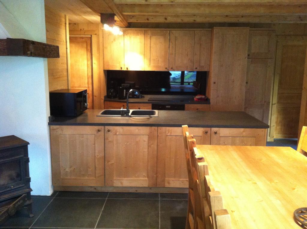 Chalet Narcisse Sixt-Fer-a-Cheval Номер фото